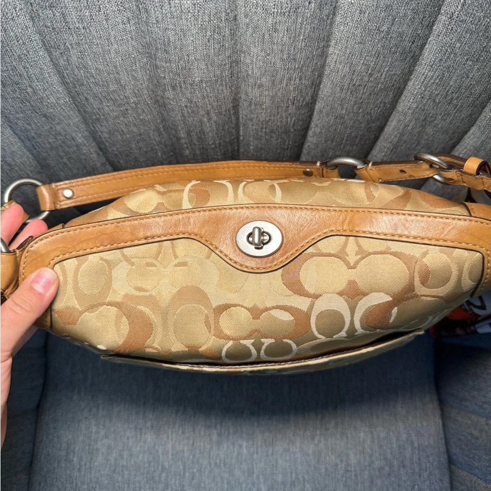 Coach Chelsea Hobo 10143 Signature Bag —Suede Trim, Satin Scarf,Original Hangtag - Picture 11 of 11